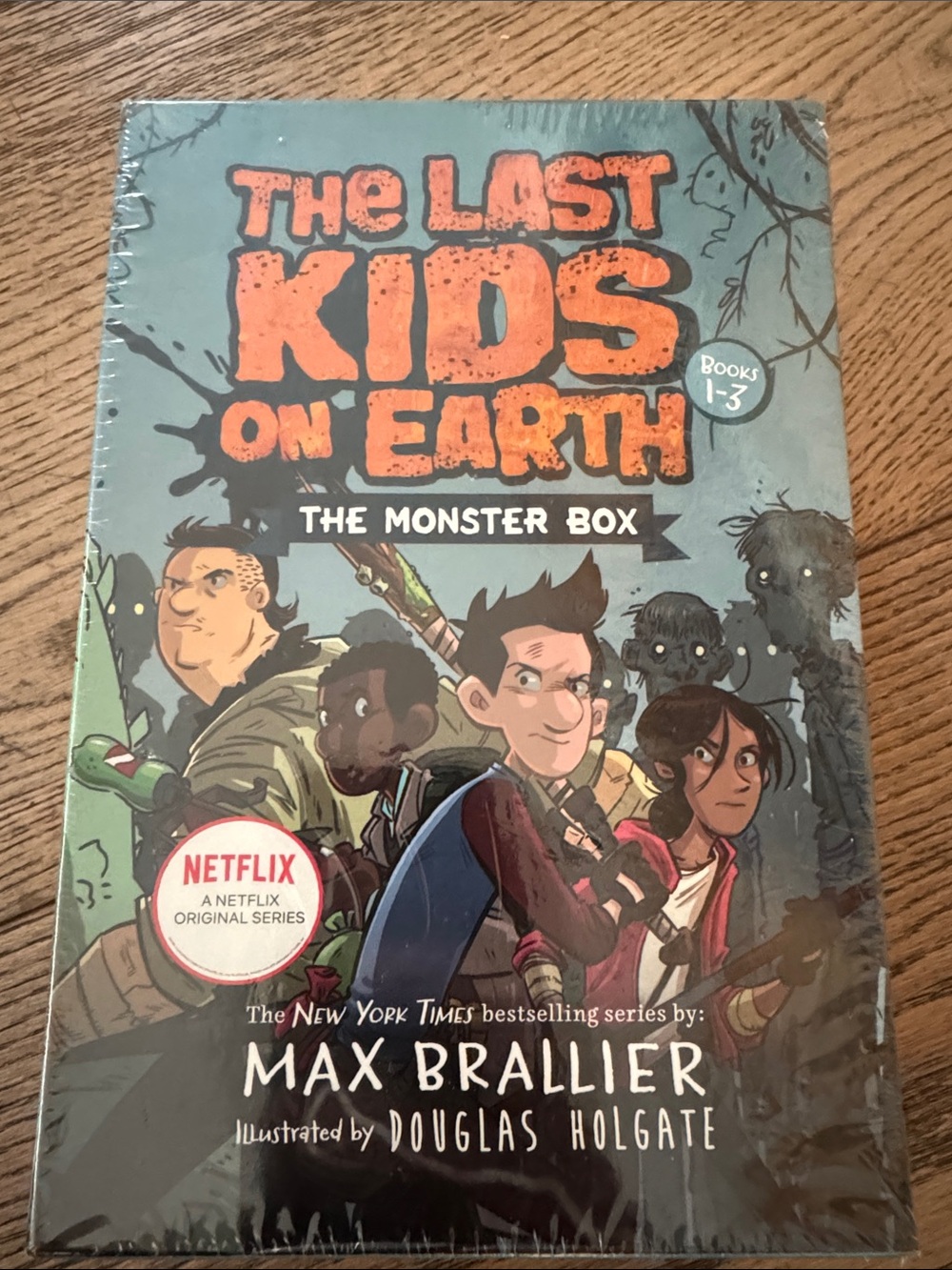 The Last Kids on Earth: The Monster Box (Books 1-3) - Blue/Orange Box Set